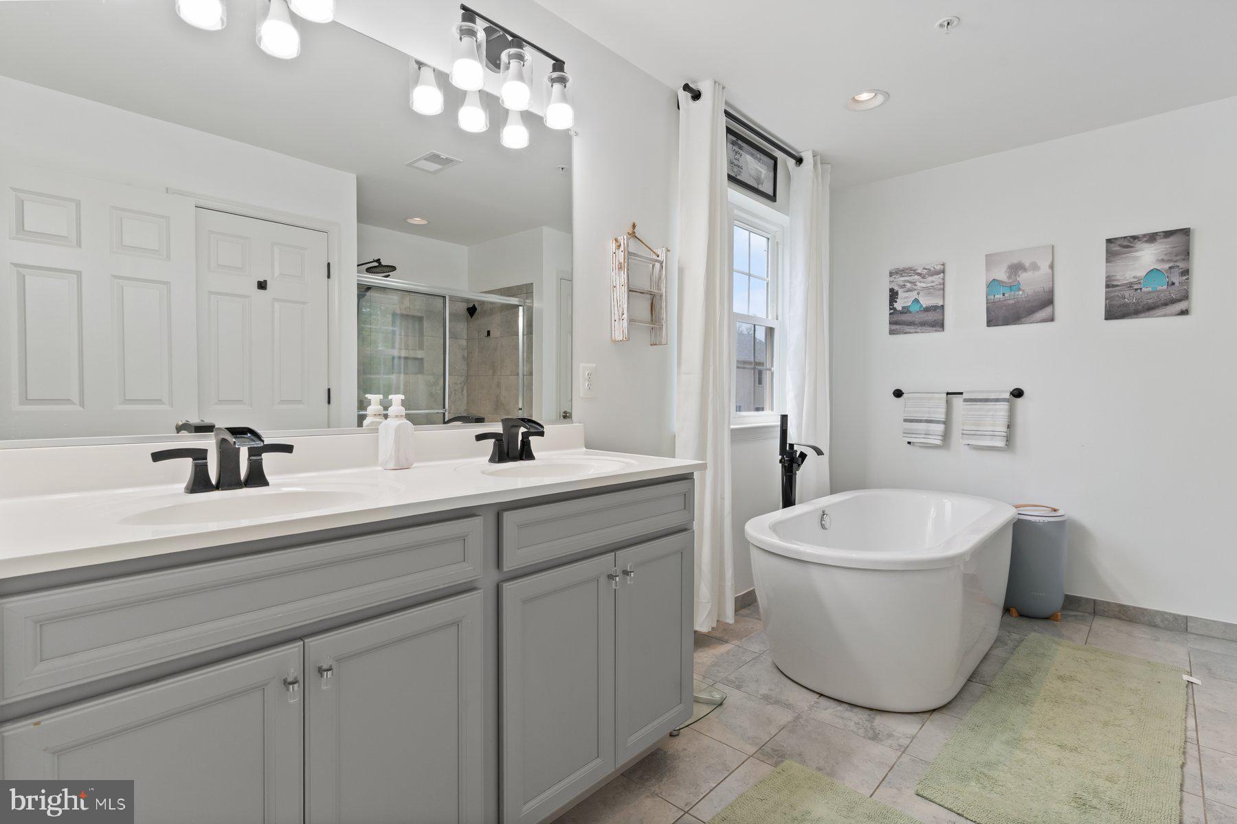 WAUGH CHAPEL WOODS - Residential