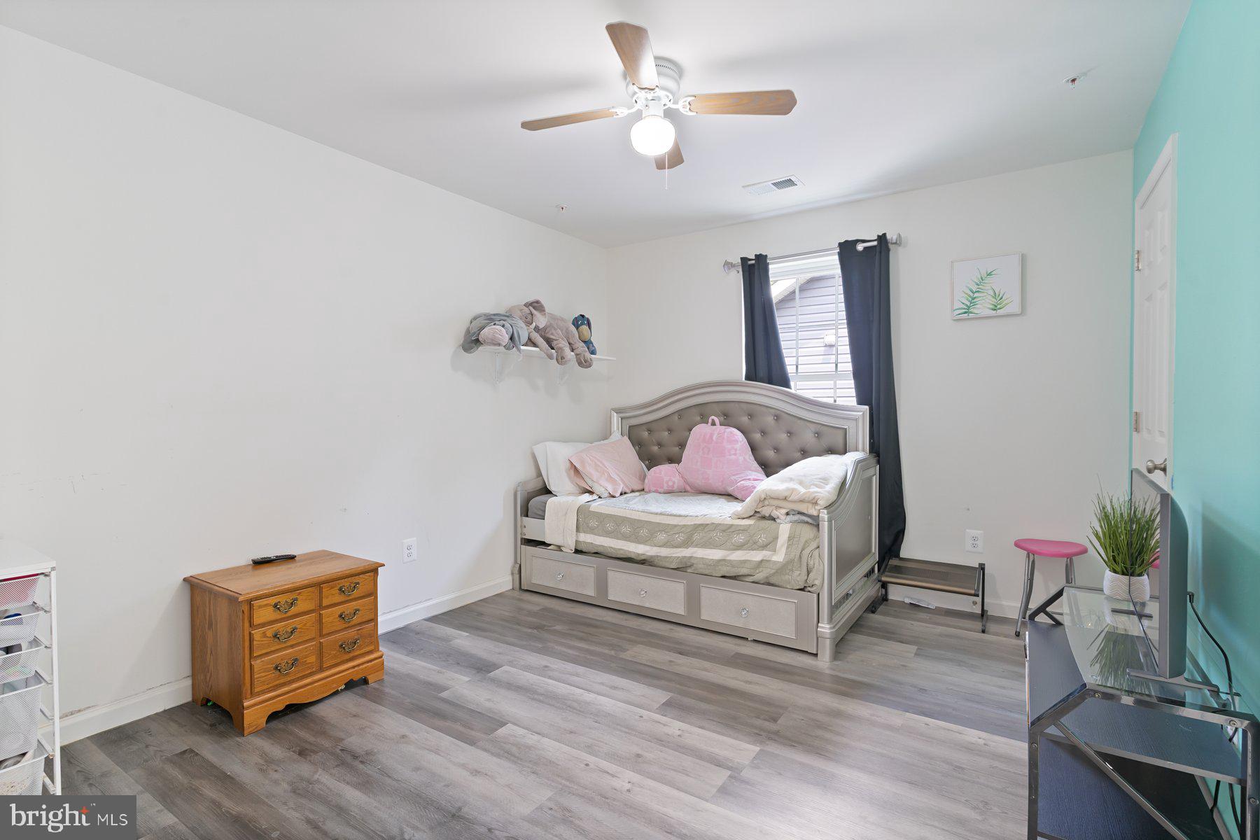 WAUGH CHAPEL WOODS - Residential