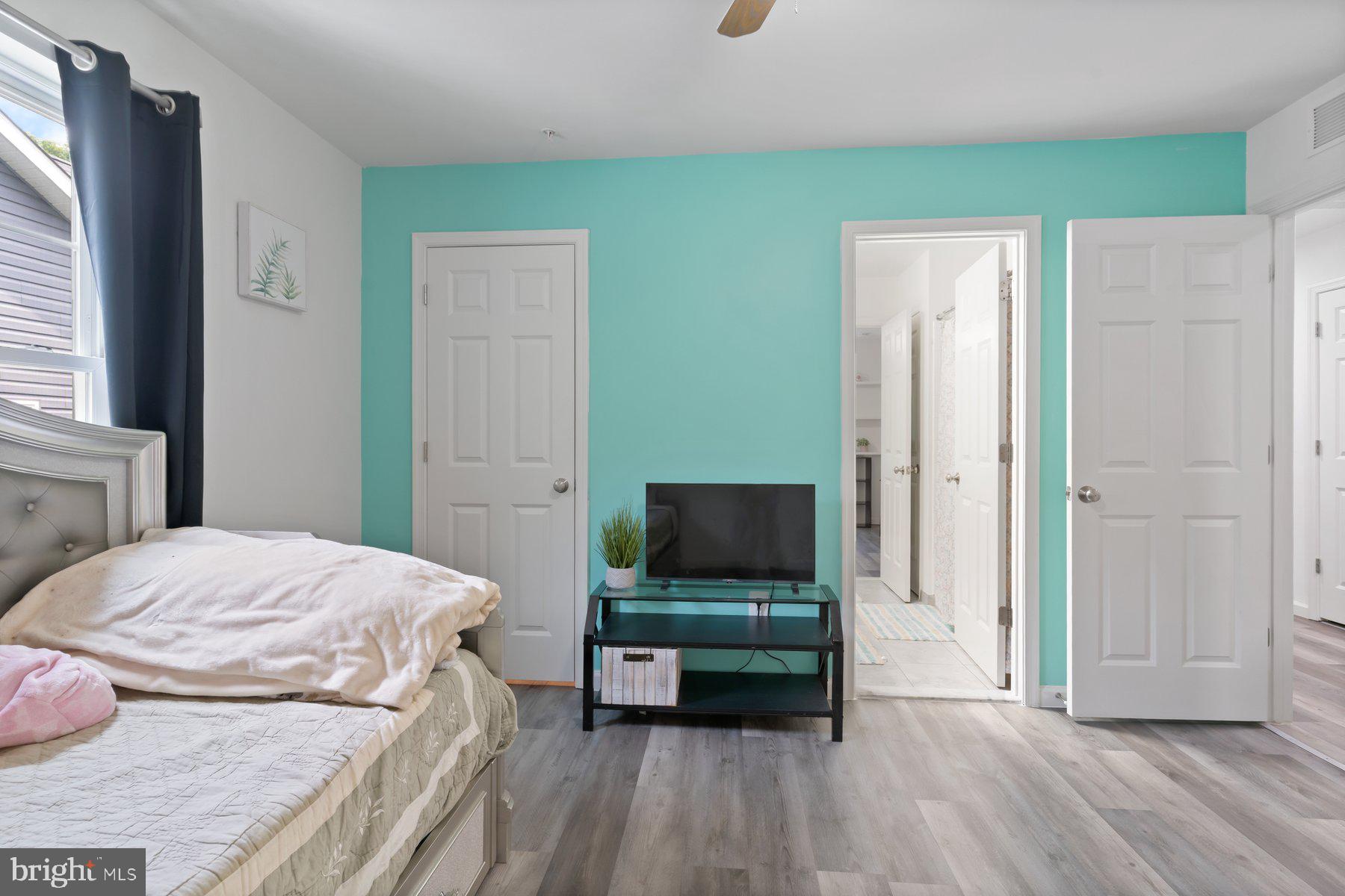 WAUGH CHAPEL WOODS - Residential