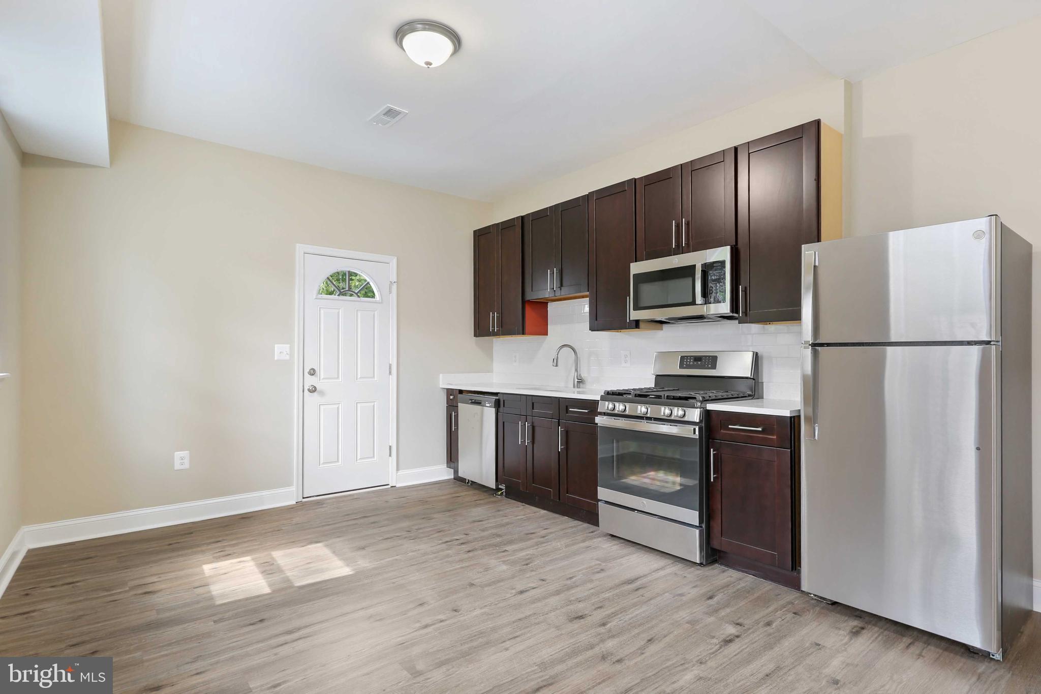 GREENSPRING - Residential Lease