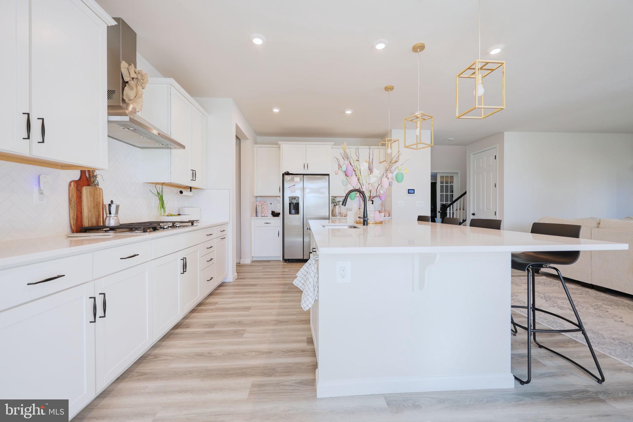 HARRISON VILLAGE - Residential