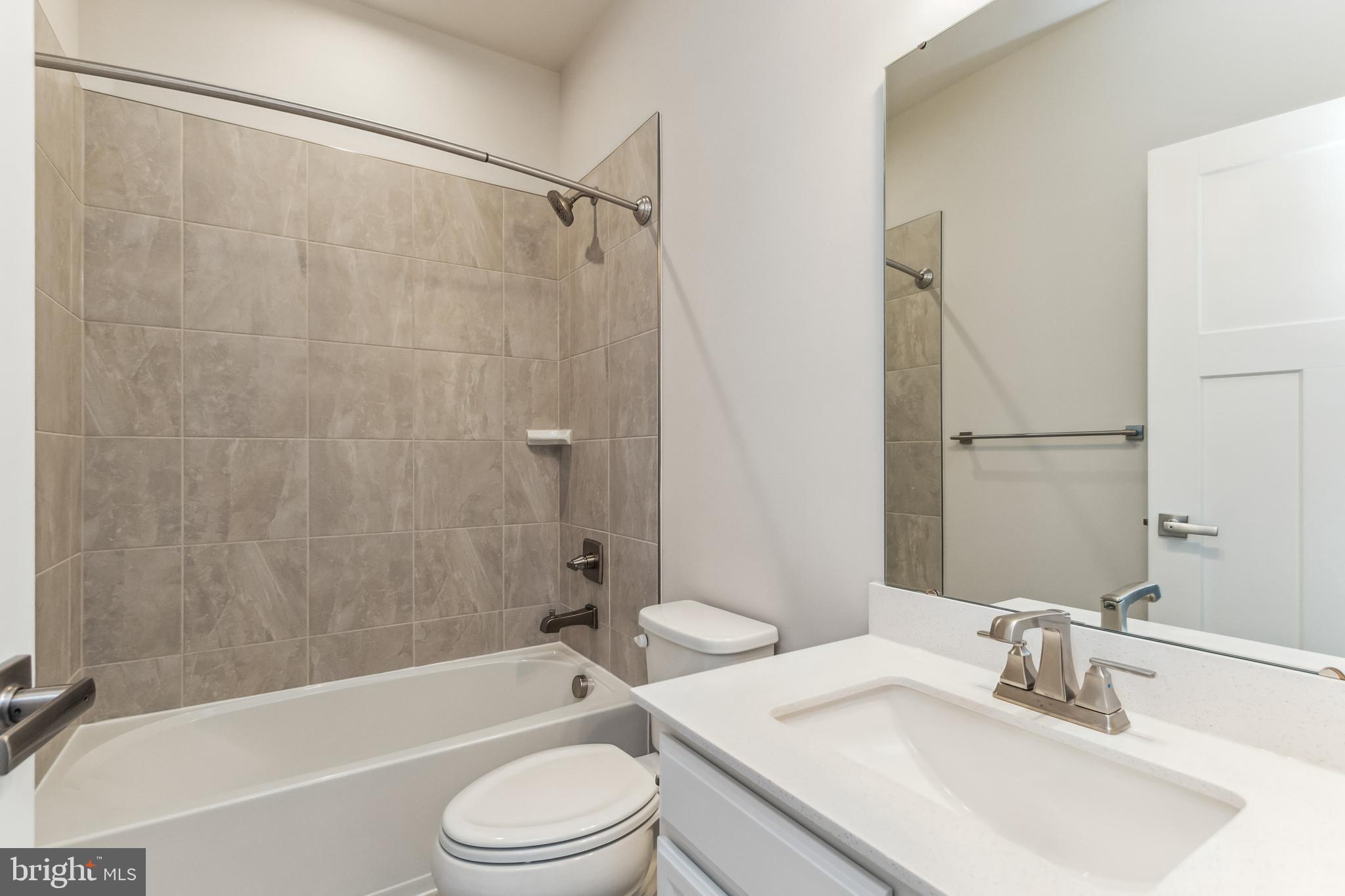 ARCOLA TOWN CENTER - Residential Lease