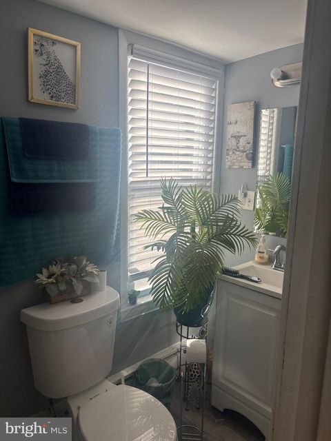 Tiny photo for 98 Railroad Avenue, PENNS GROVE, NJ 08069 (MLS # NJSA2017898)