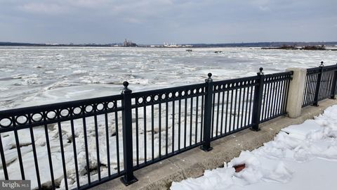 Tiny photo for 98 Railroad Avenue, PENNS GROVE, NJ 08069 (MLS # NJSA2017898)