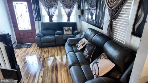 Tiny photo for 98 Railroad Avenue, PENNS GROVE, NJ 08069 (MLS # NJSA2017898)