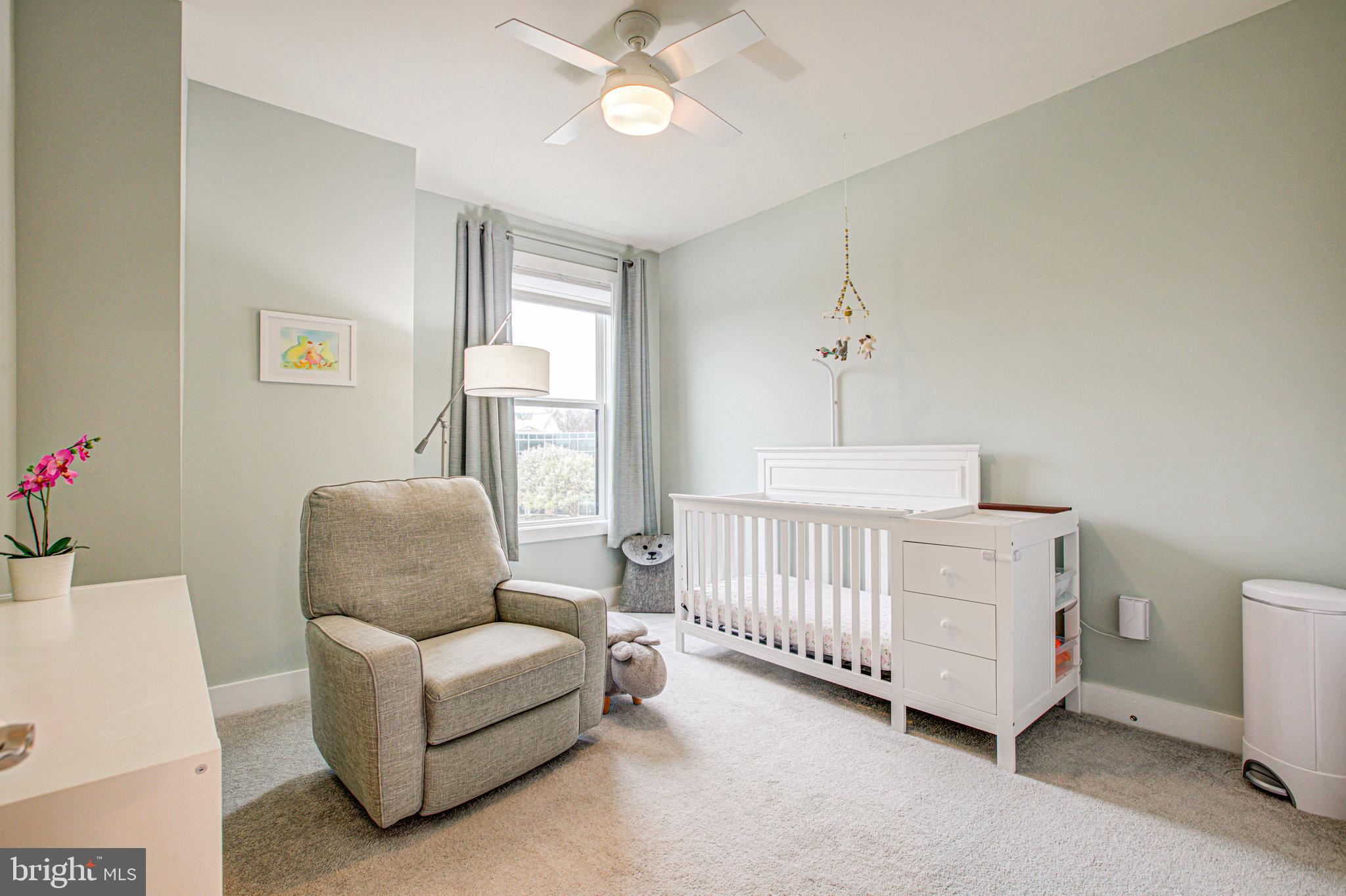 METRO SQUARE - Residential