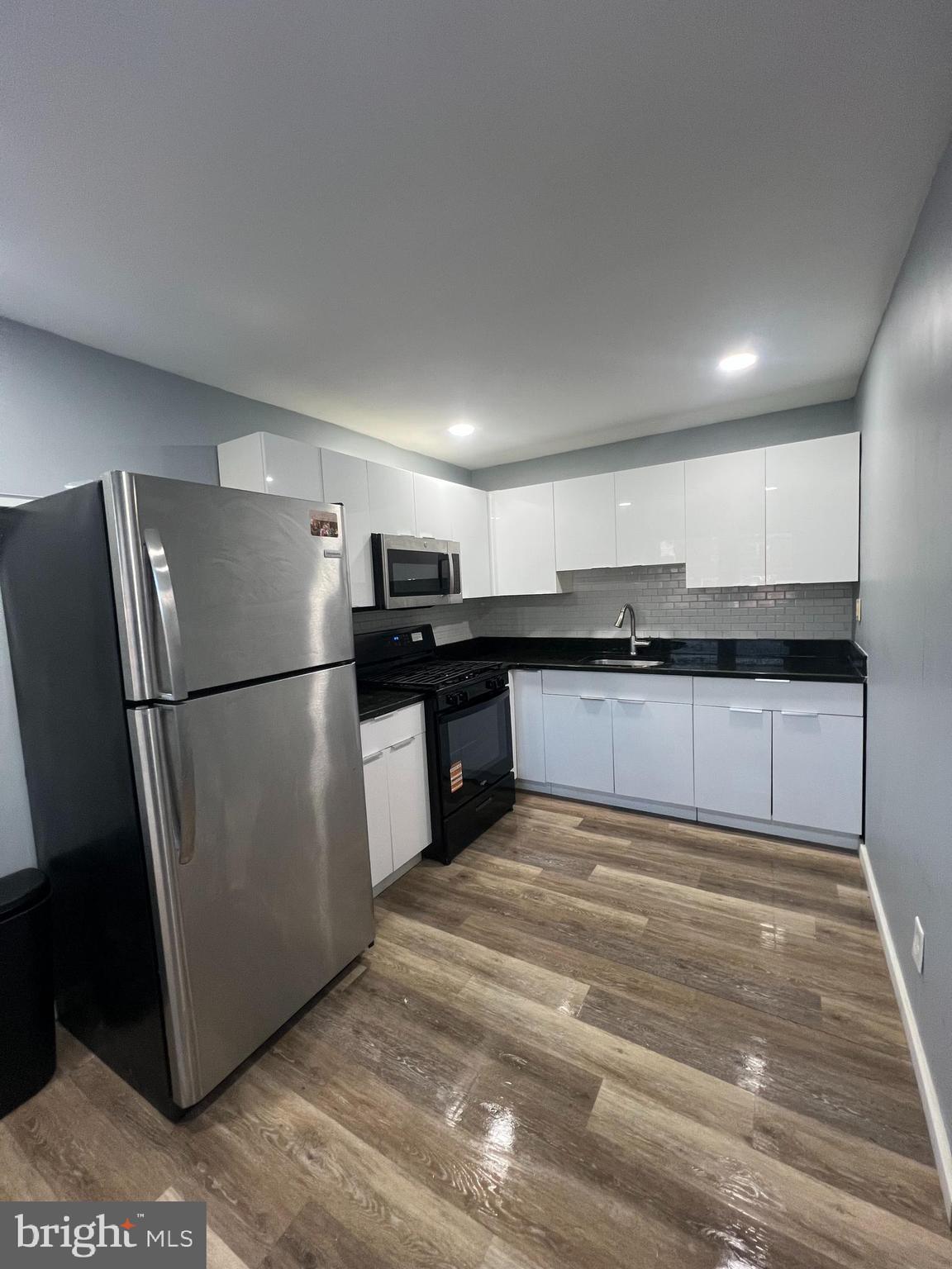 12785 DUNKS FERRY ROAD