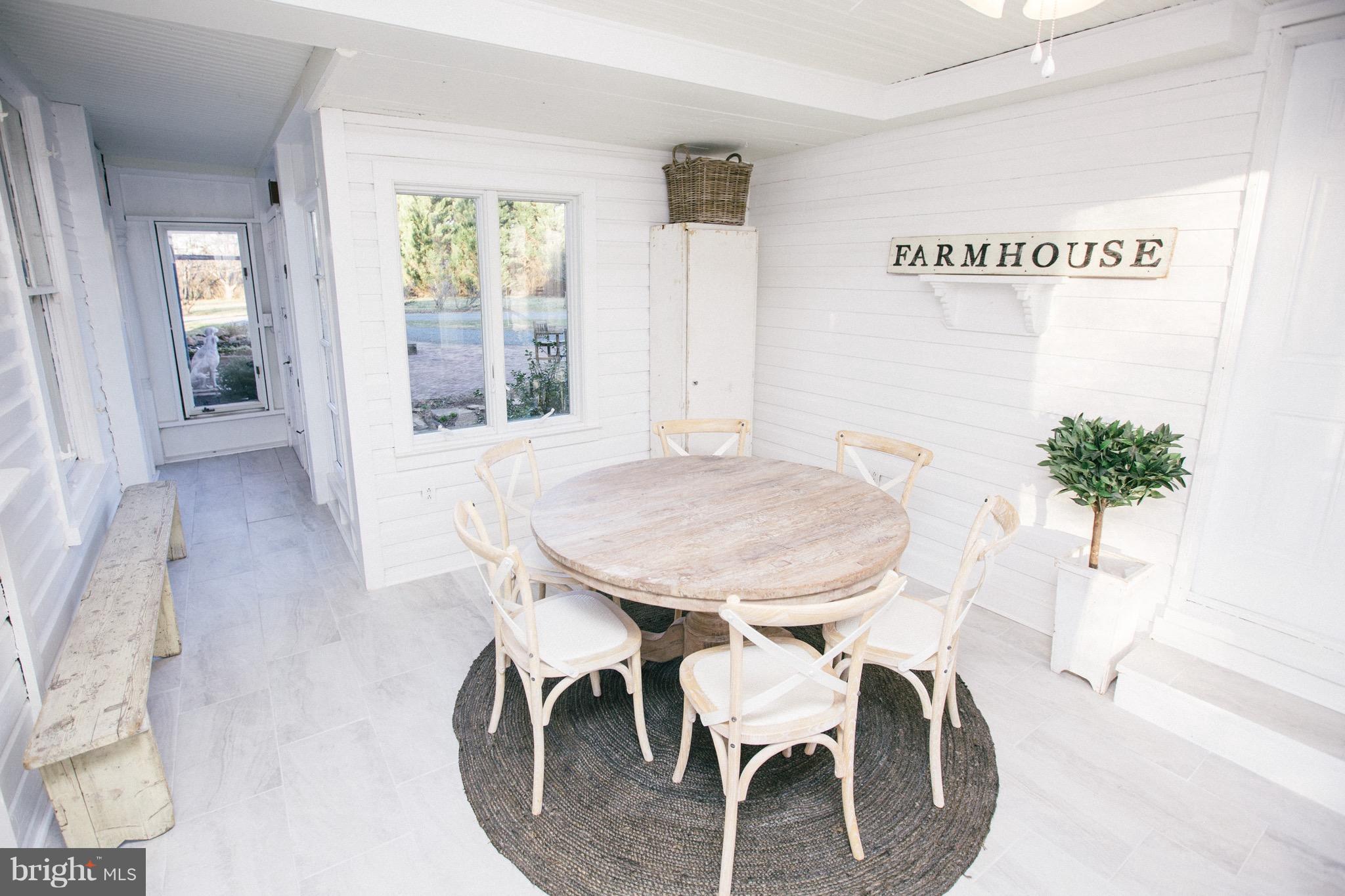 PAEONIAN SPRINGS - Residential