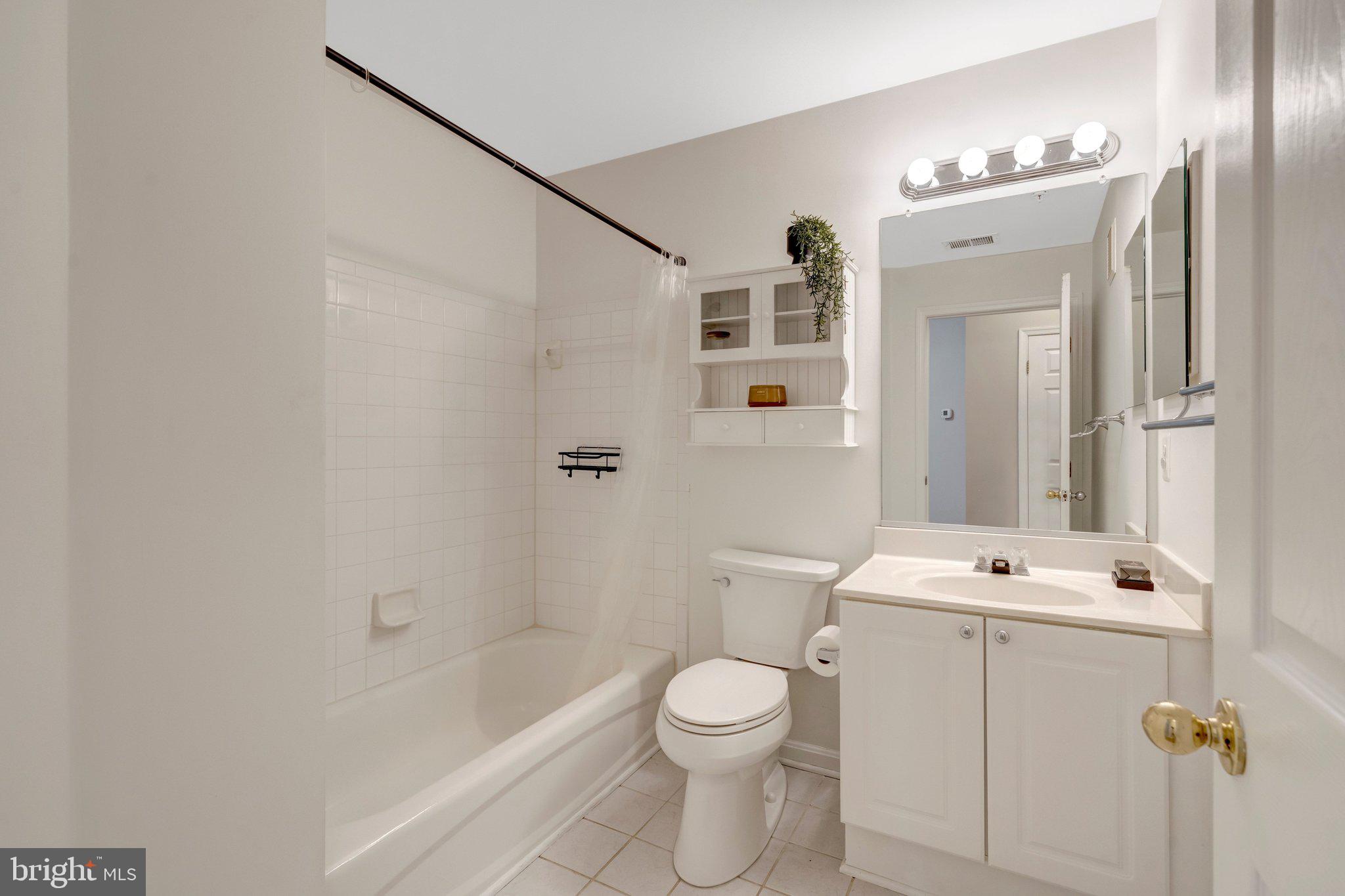 CHRISTOPHER AT CEDAR LAKES - Residential