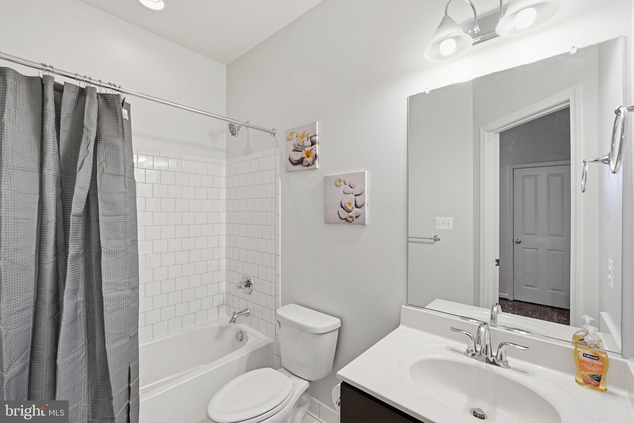 CABIN BRANCH - Residential