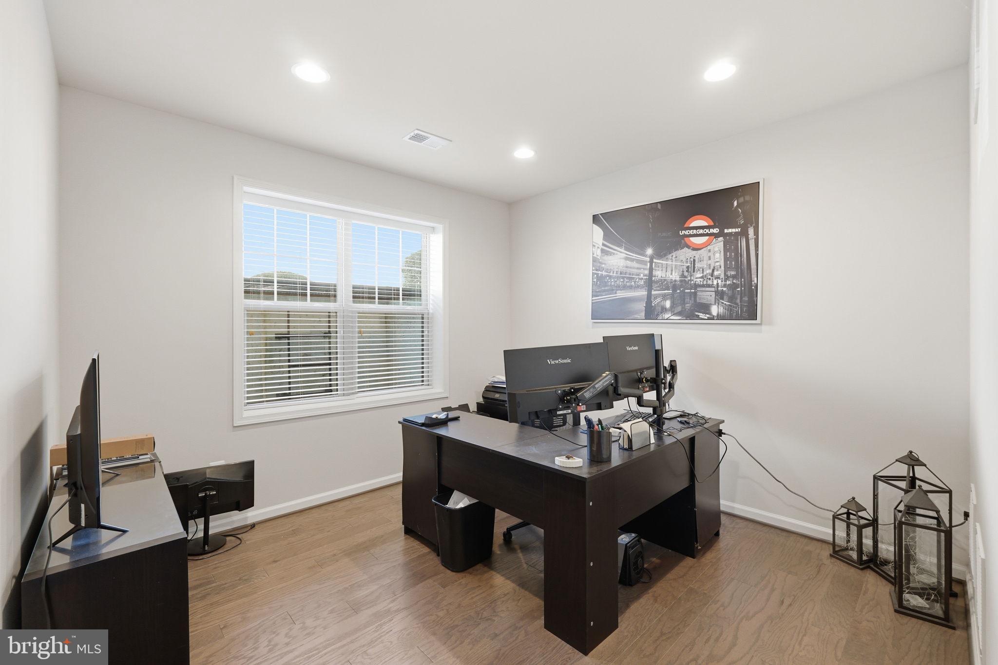 CABIN BRANCH - Residential