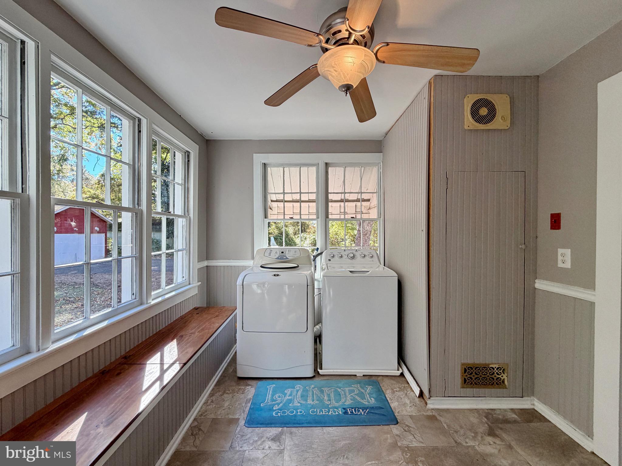 COBB ISLAND - Residential