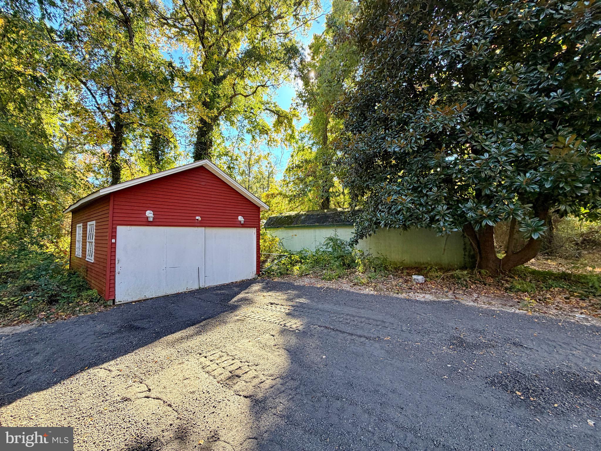 COBB ISLAND - Residential