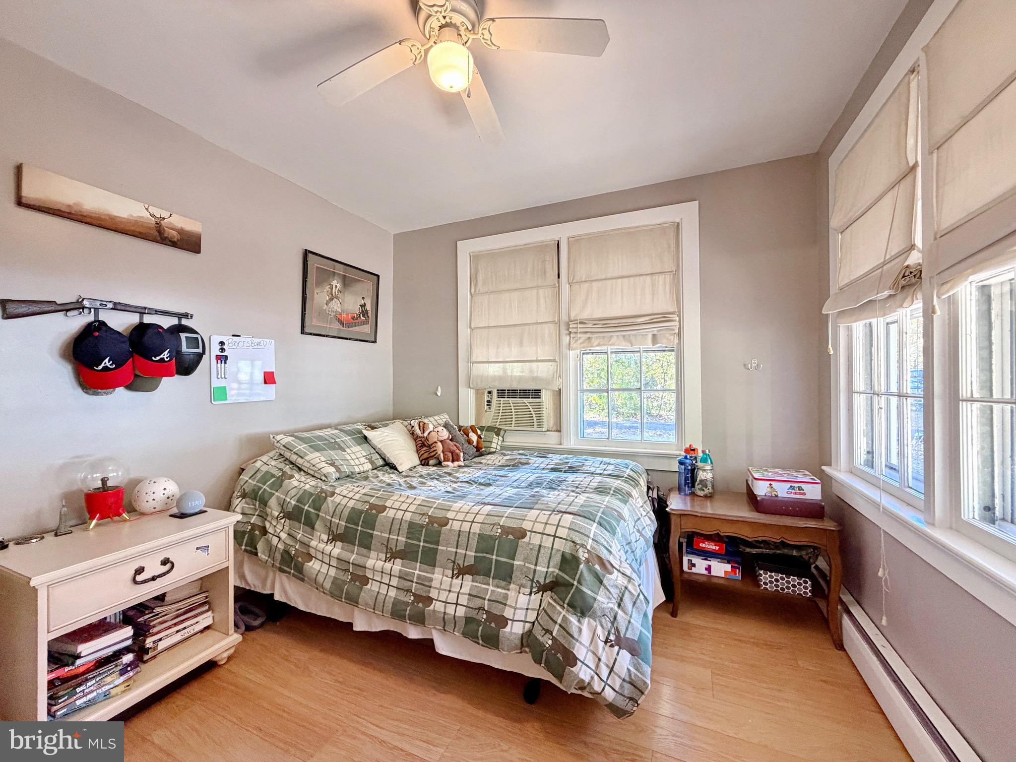 COBB ISLAND - Residential