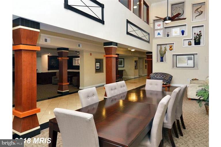 FITZ AT ROCKVILLE TOWN C - Residential Lease