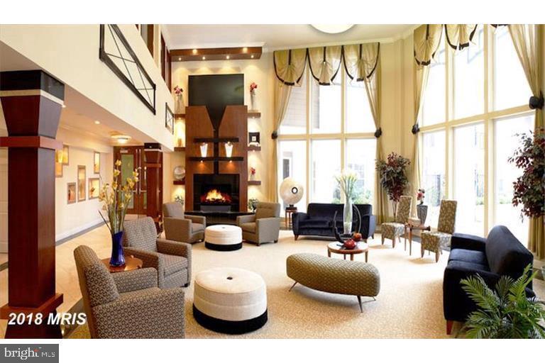 FITZ AT ROCKVILLE TOWN C - Residential Lease