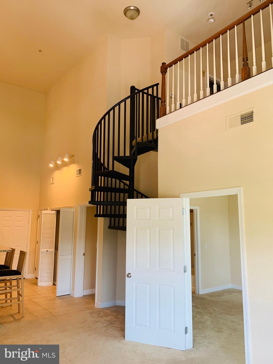 FITZ AT ROCKVILLE TOWN C - Residential Lease