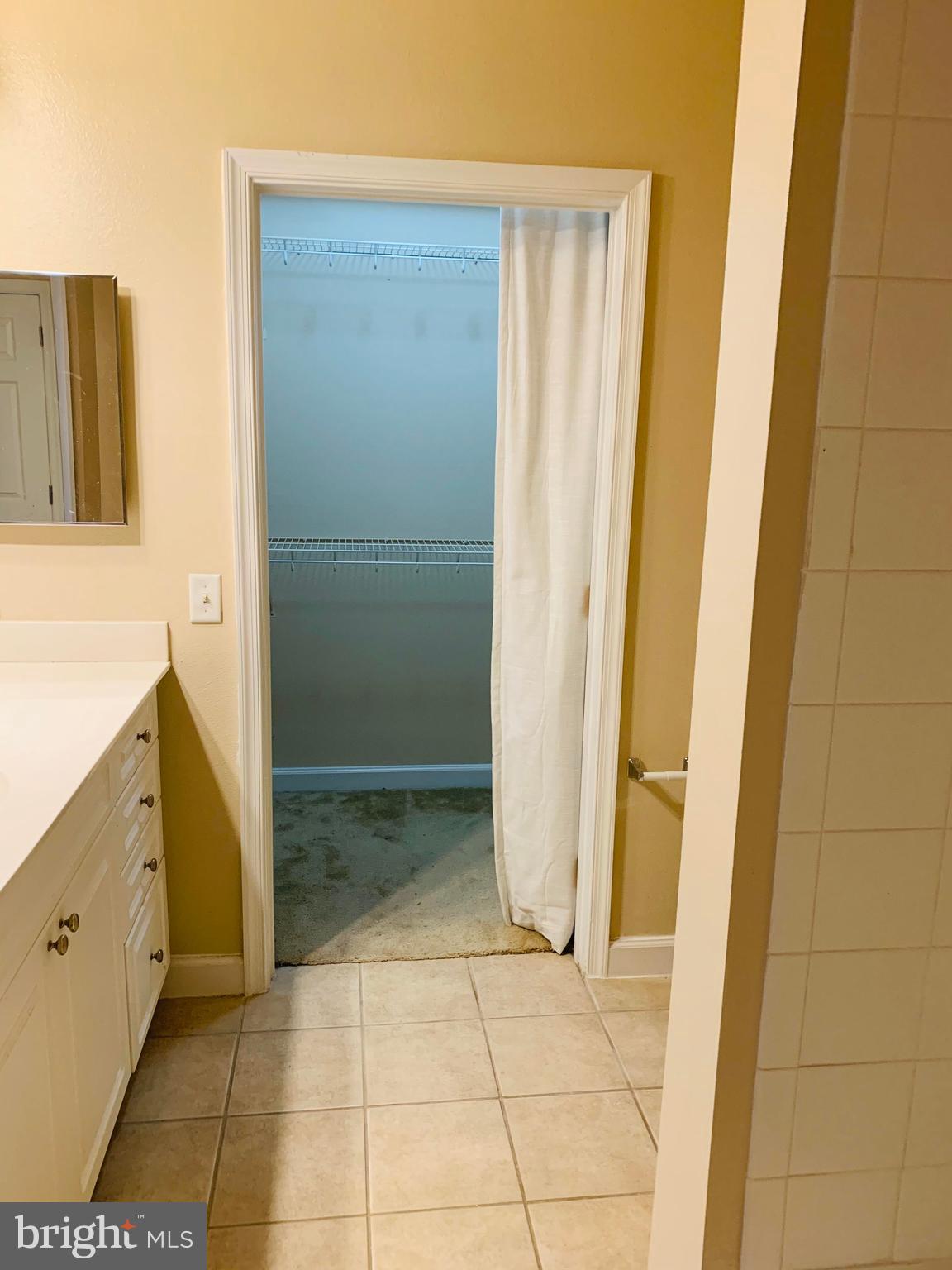 FITZ AT ROCKVILLE TOWN C - Residential Lease