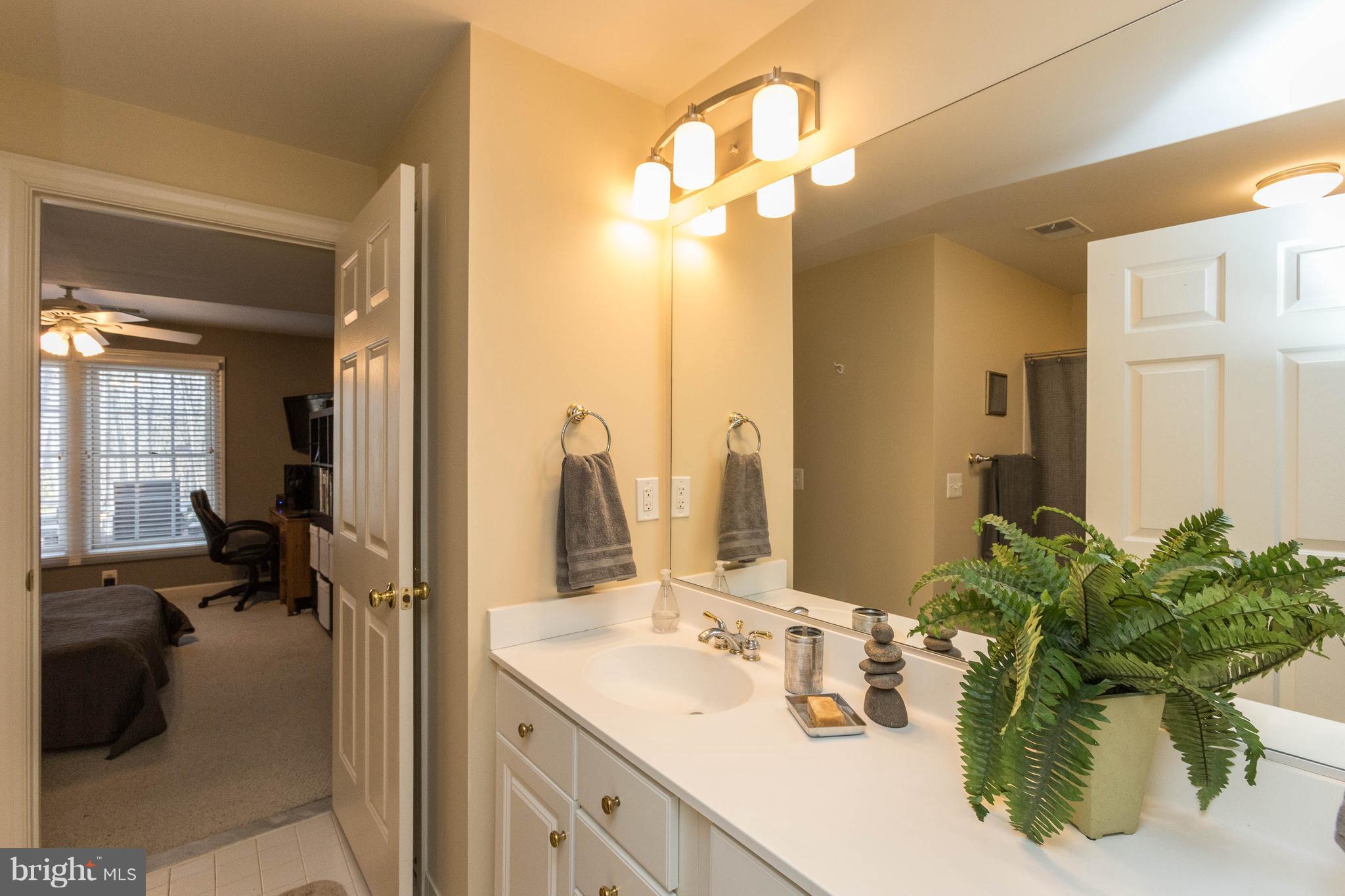 SOUTH WALES - Residential