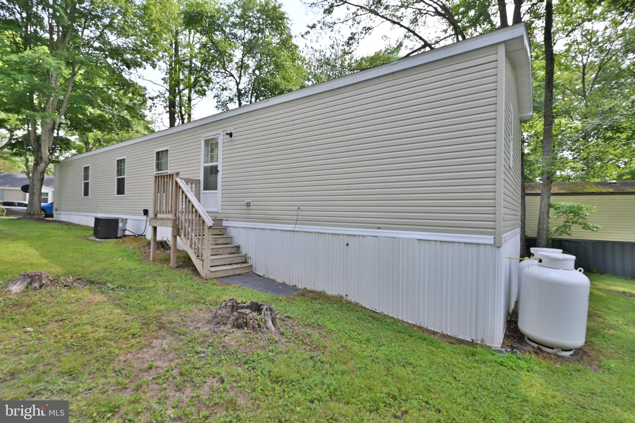 28 MALVERN DR.