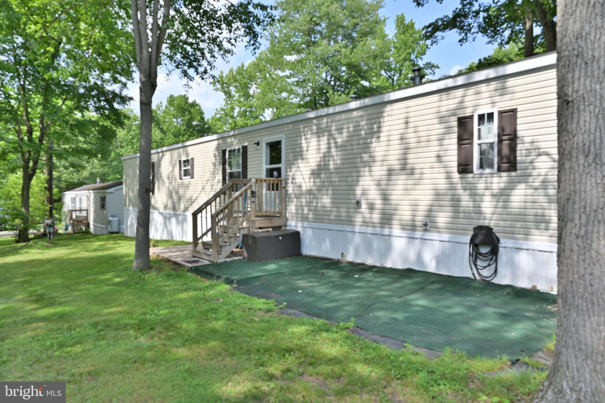 28 MALVERN DR.