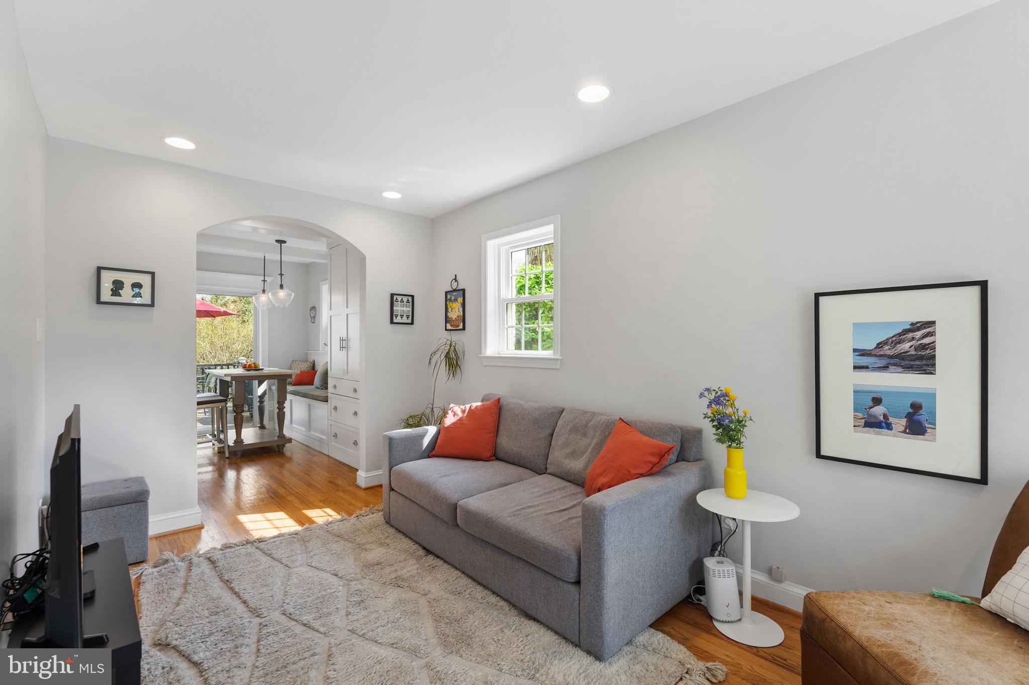 INDIAN SPRING CLUB ESTS - Residential