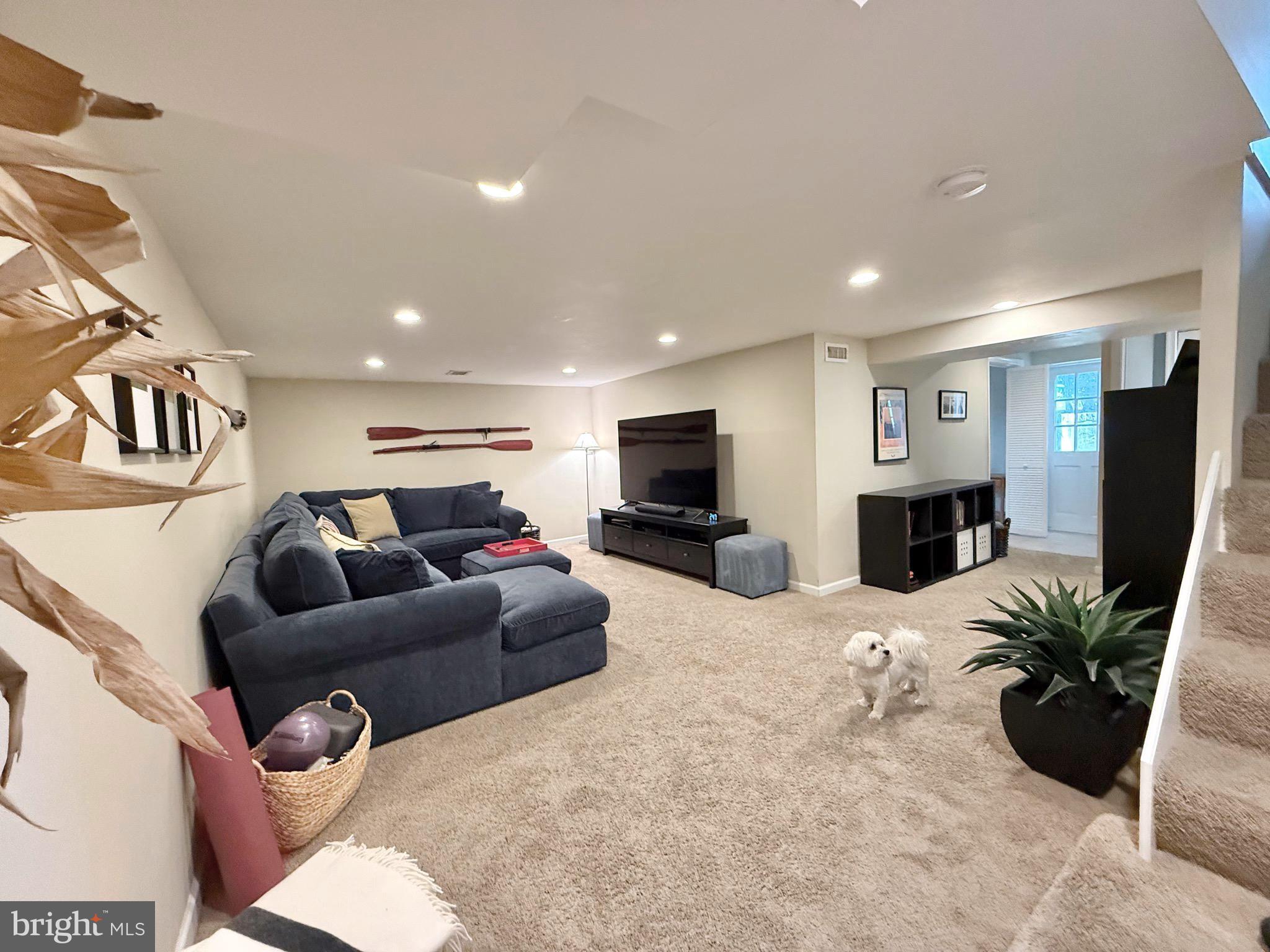 INDIAN SPRING CLUB ESTS - Residential