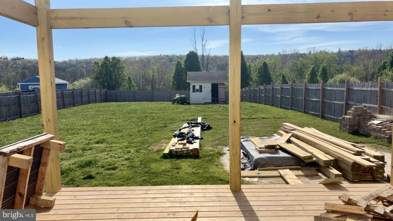 RIVERSIDE VILLAGE - Residential