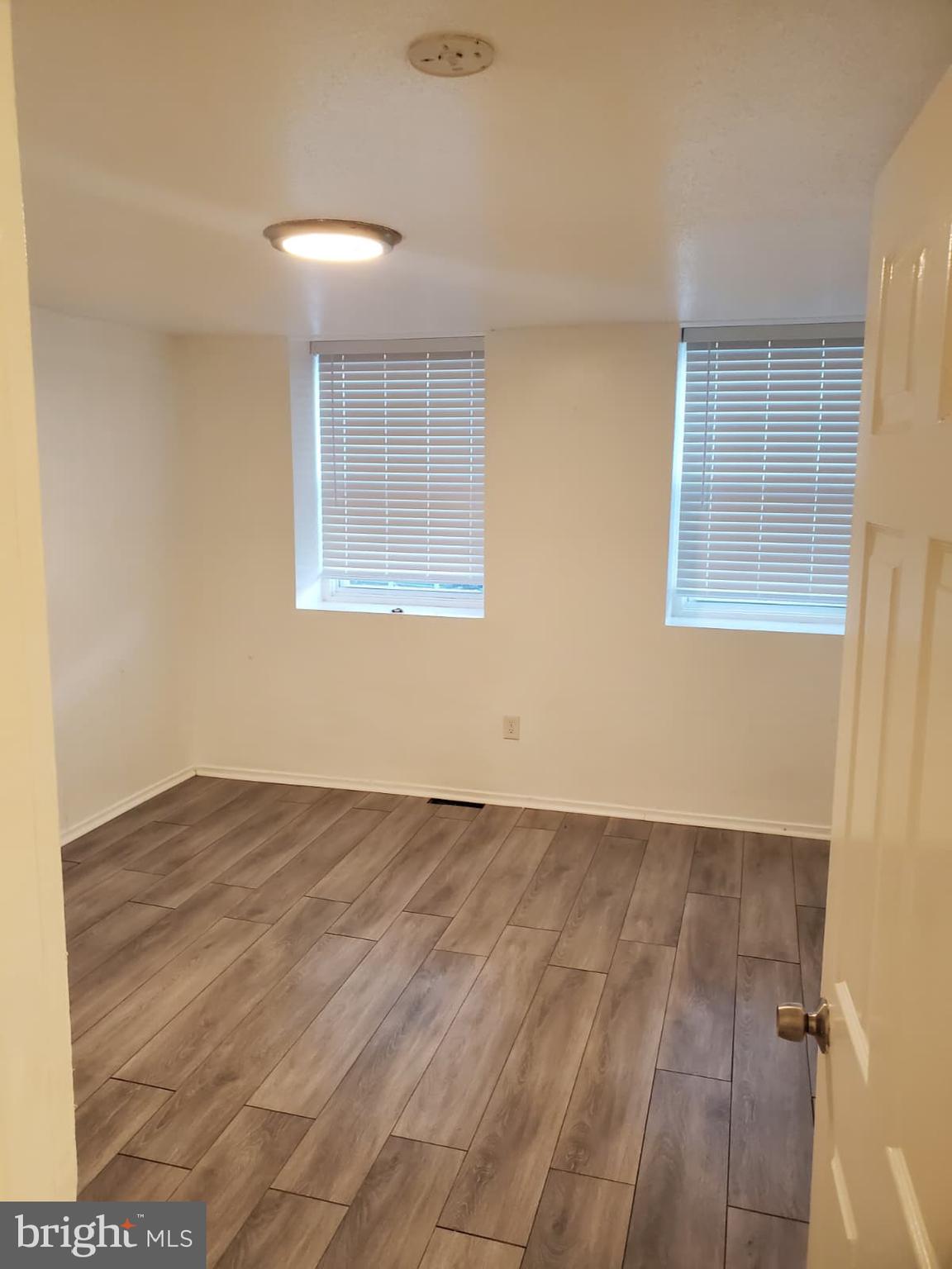 1909 DUTCH VILLAGE DRIVE #I-234