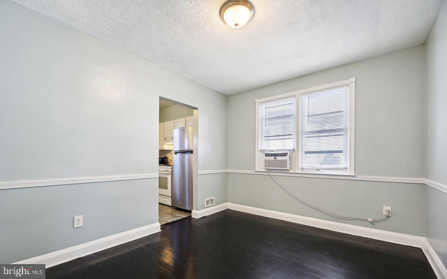 WEST ARLINGTON - Residential Lease
