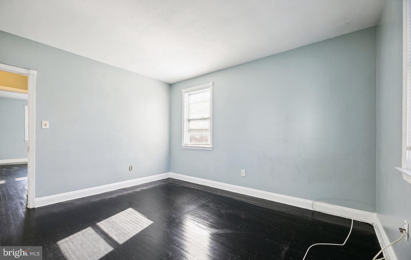 WEST ARLINGTON - Residential Lease