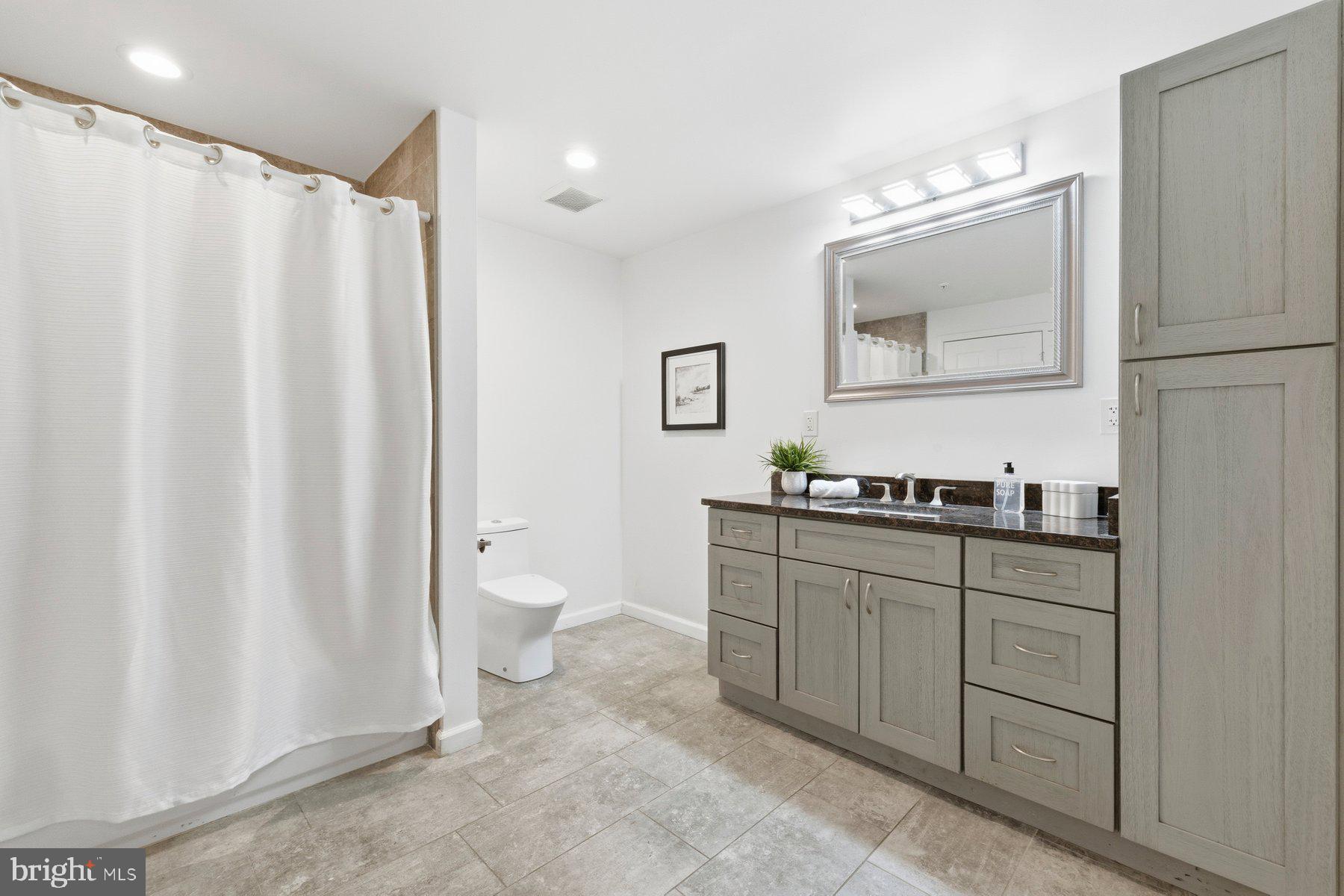 CROSS CREEK CLUB - Residential