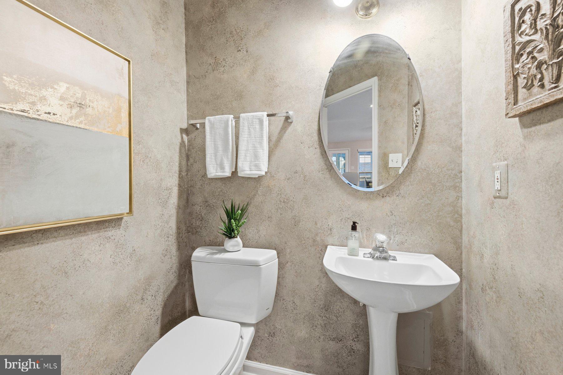 CROSS CREEK CLUB - Residential