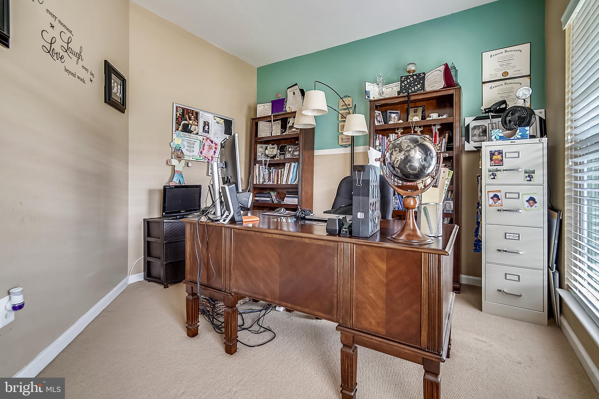 LINDEN GROVE - Residential