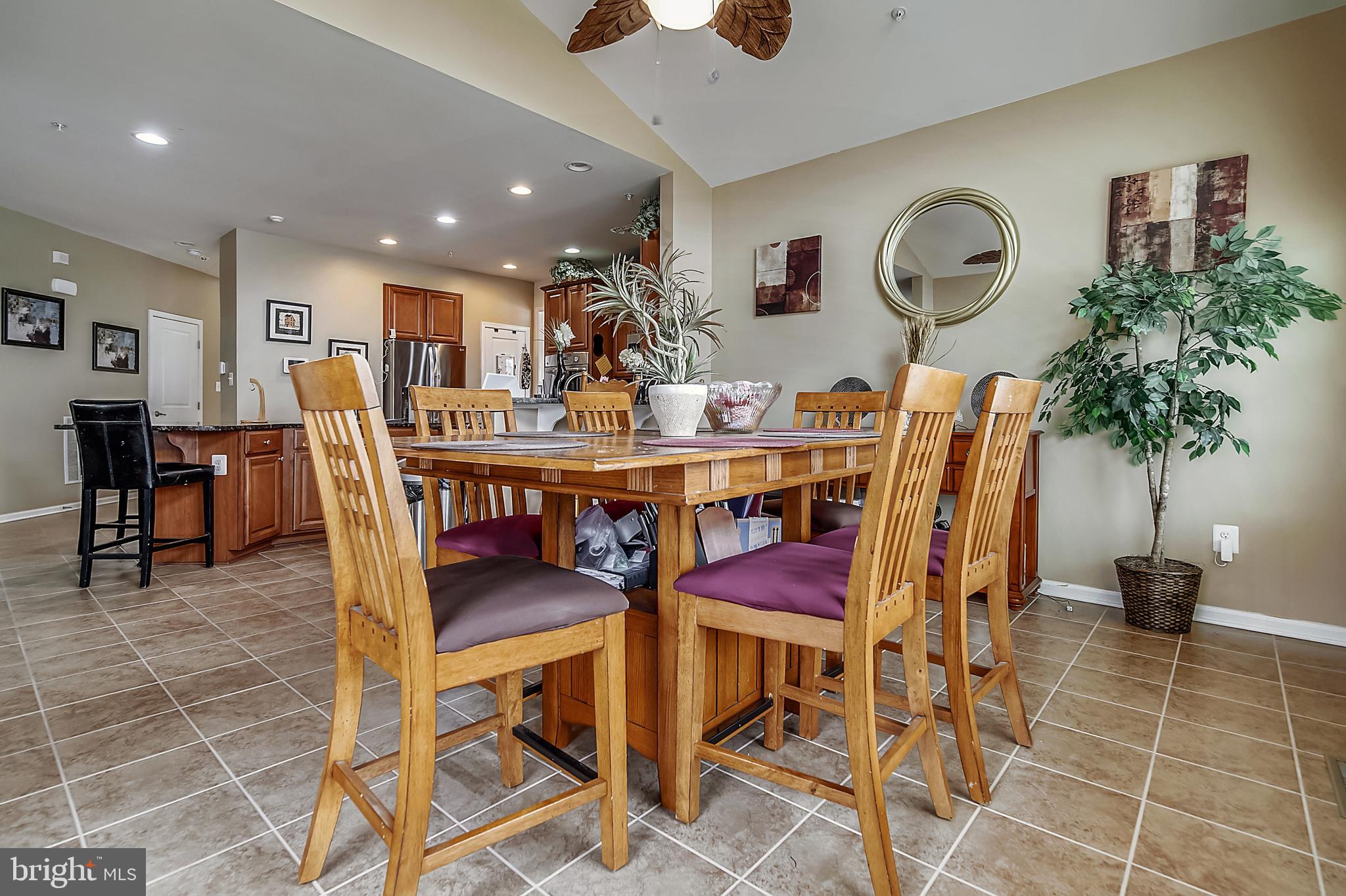 LINDEN GROVE - Residential