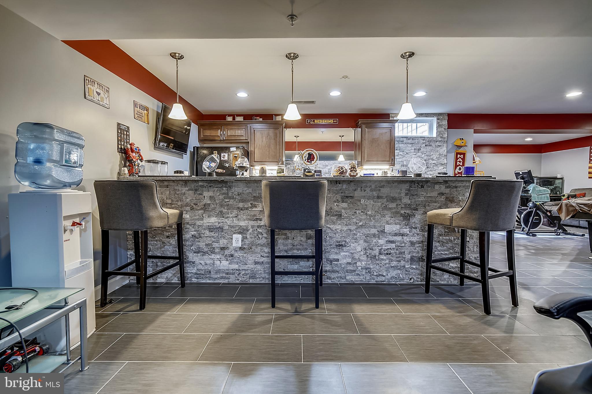 LINDEN GROVE - Residential