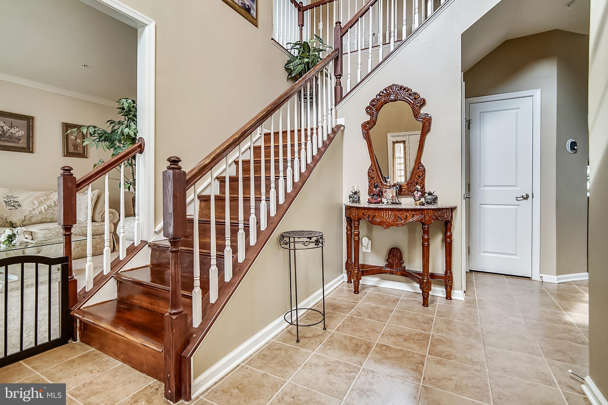 LINDEN GROVE - Residential