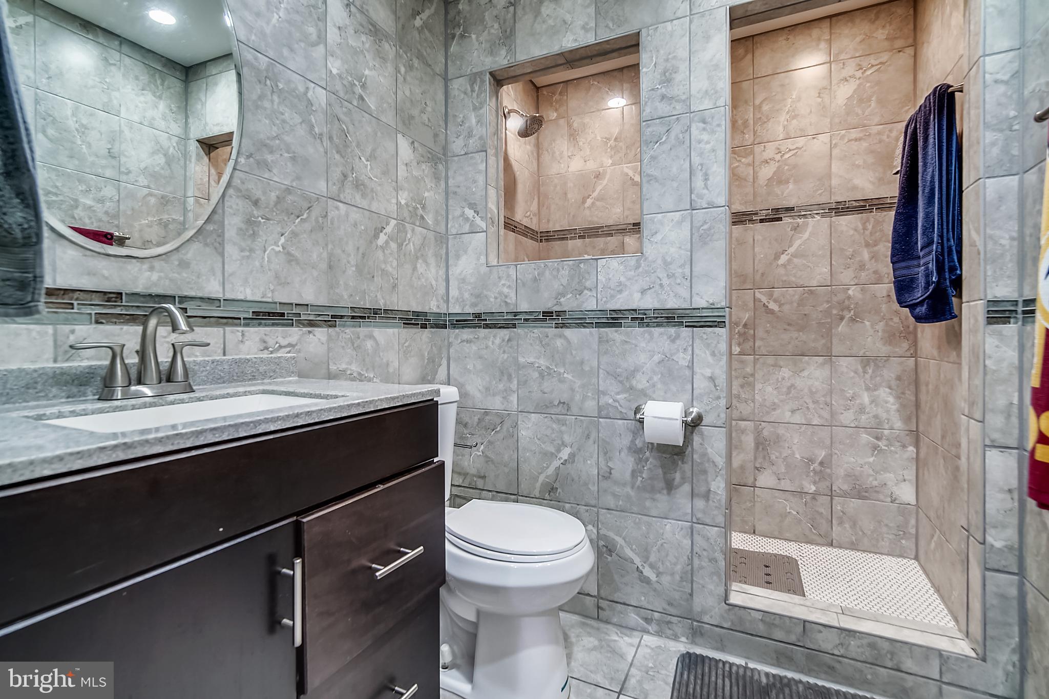 LINDEN GROVE - Residential