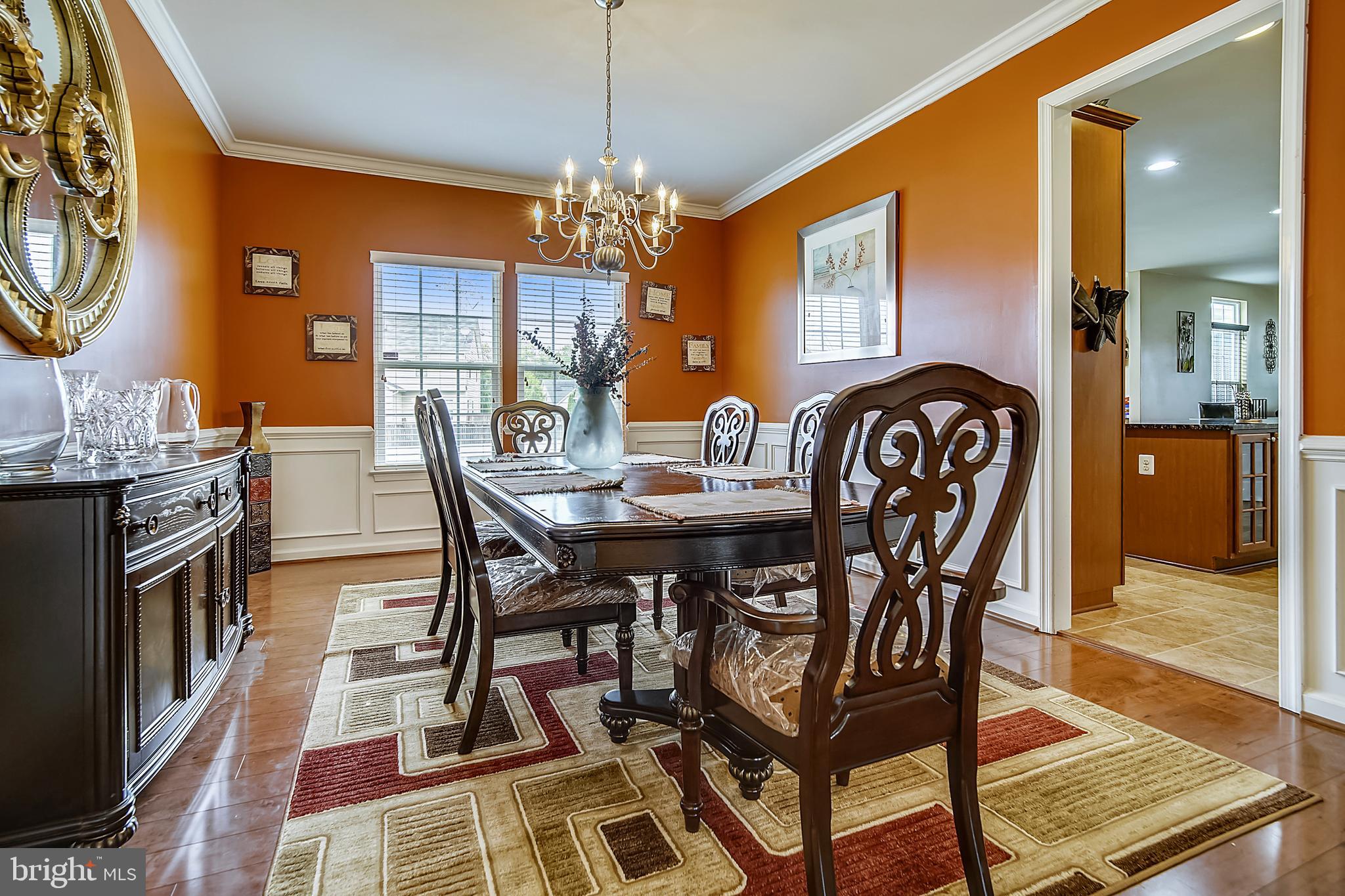 LINDEN GROVE - Residential