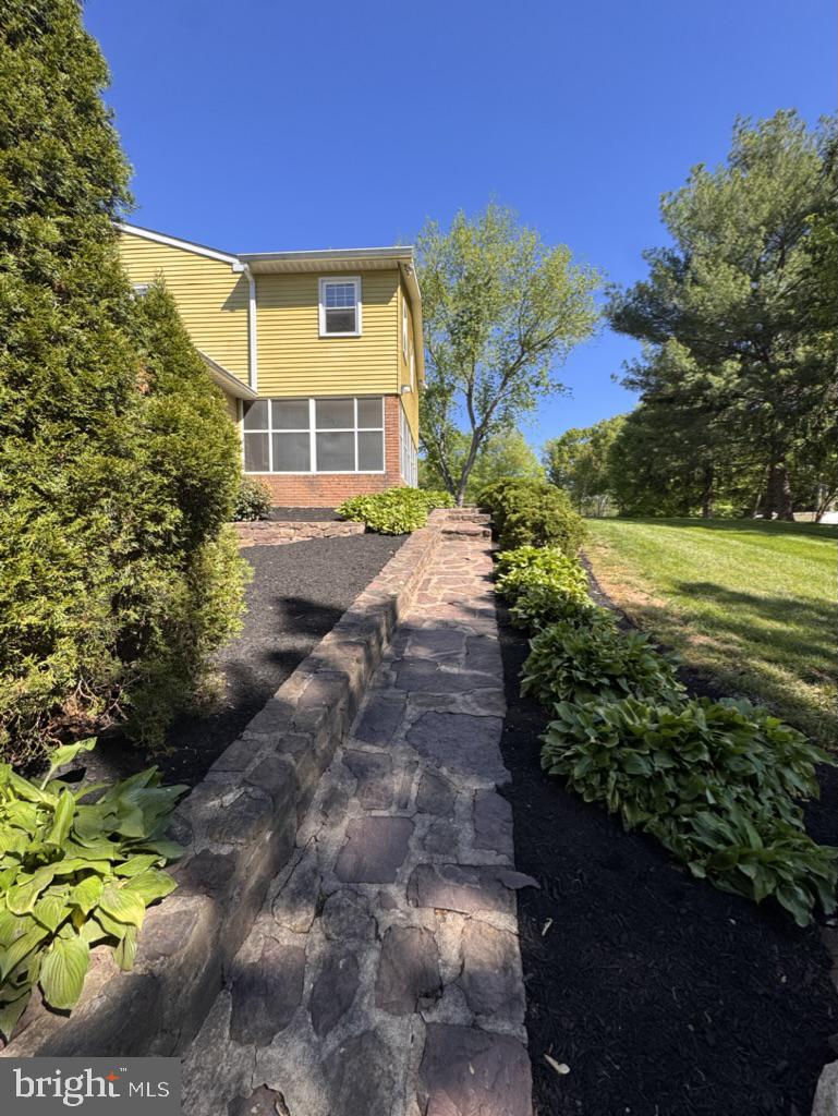 WOODS OF PEBBLE HI - Residential