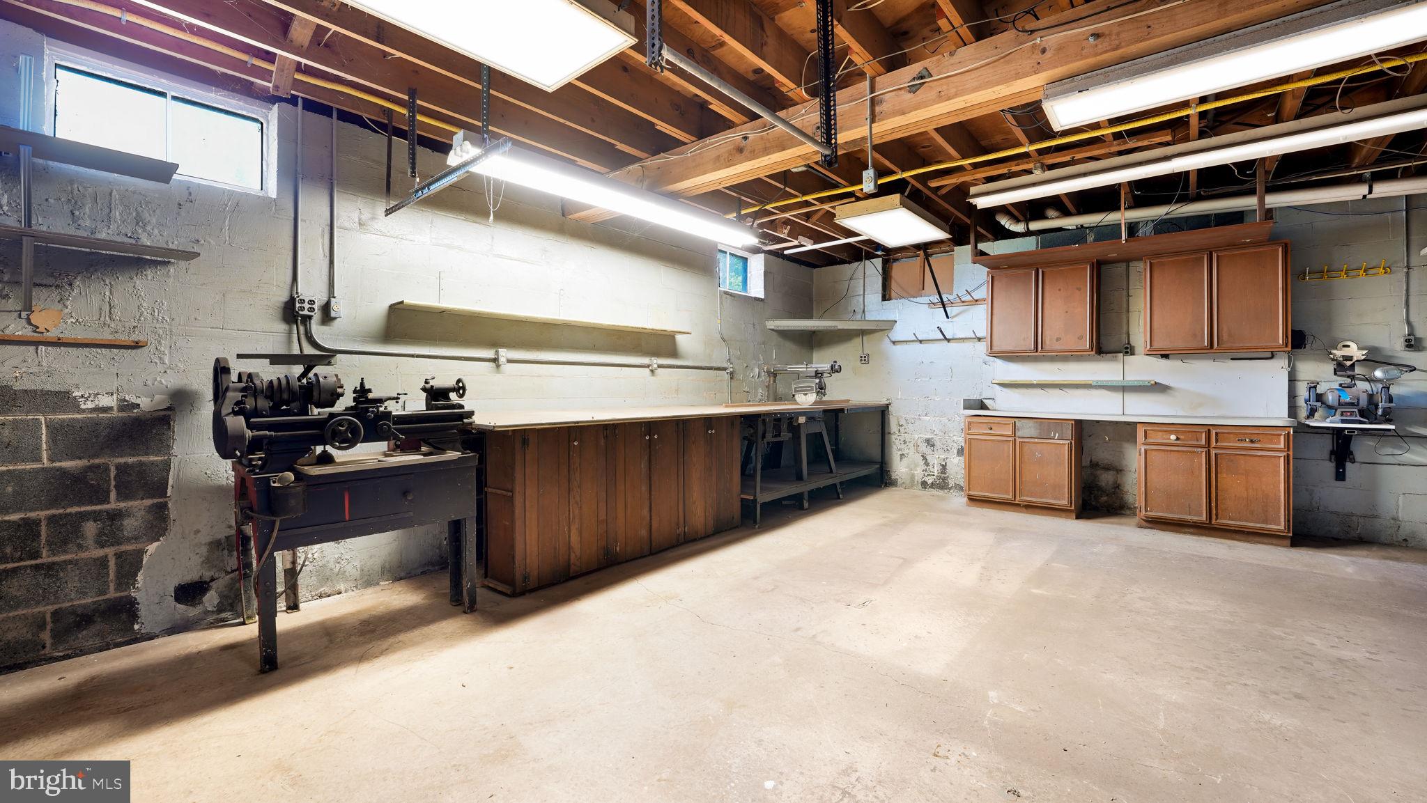 WOODS OF PEBBLE HI - Residential