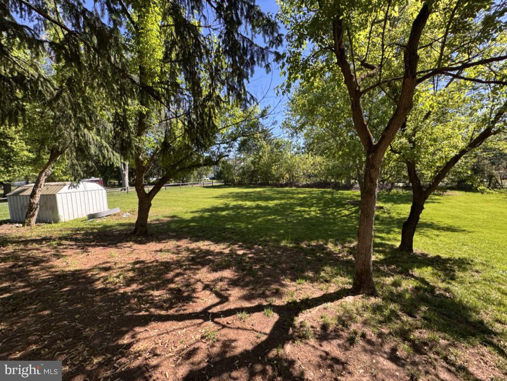 WOODS OF PEBBLE HI - Residential
