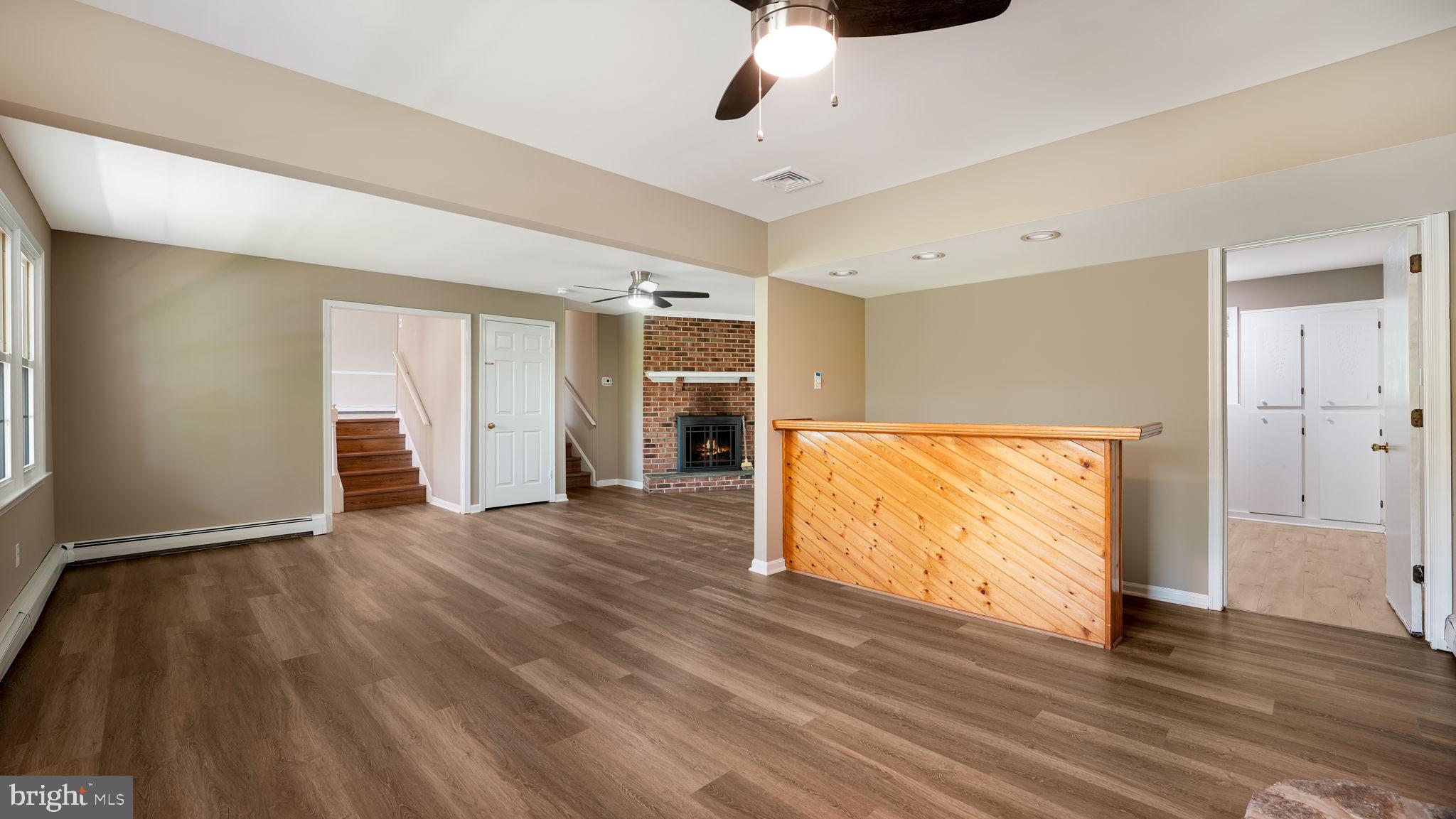 WOODS OF PEBBLE HI - Residential