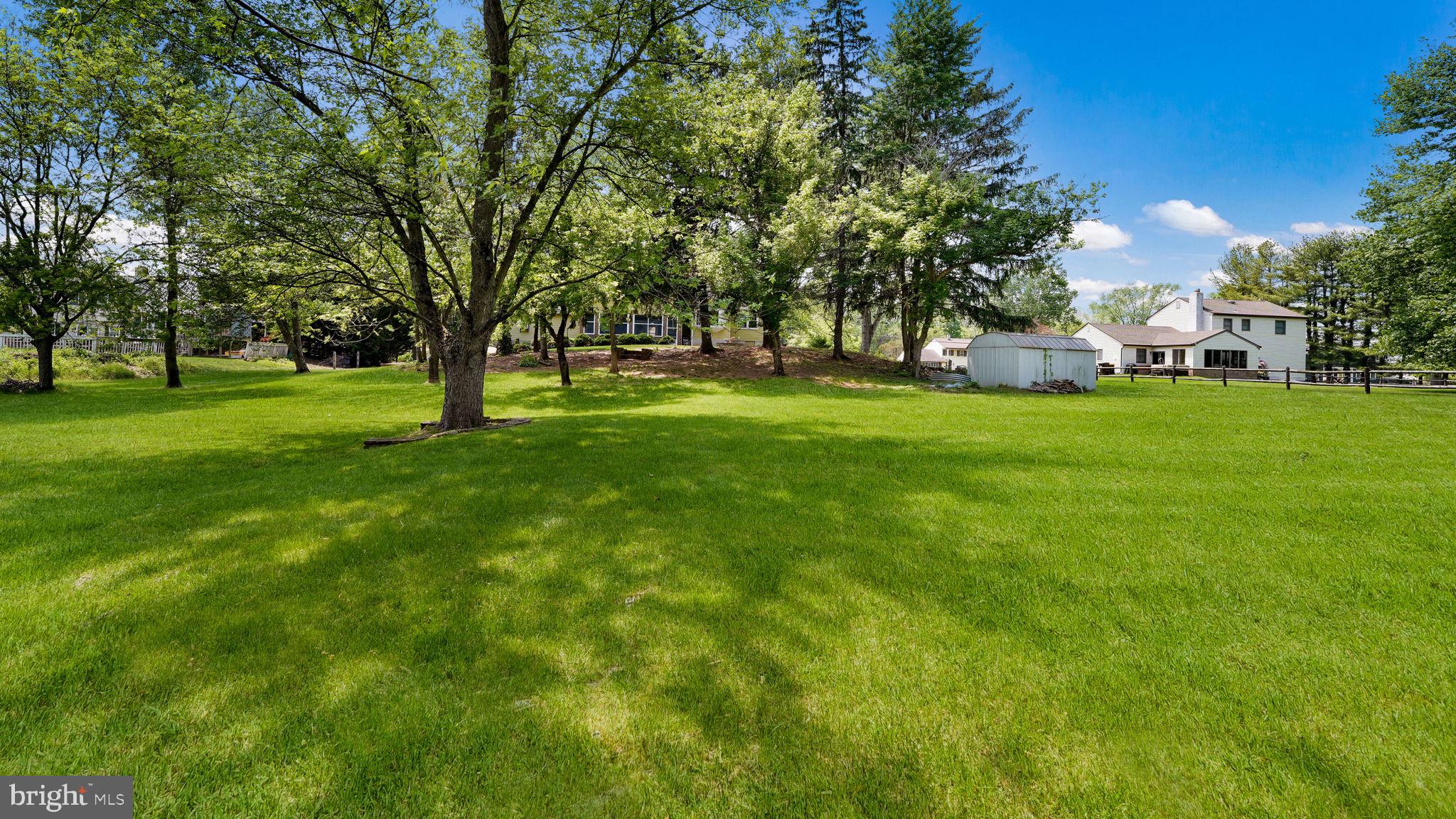 WOODS OF PEBBLE HI - Residential