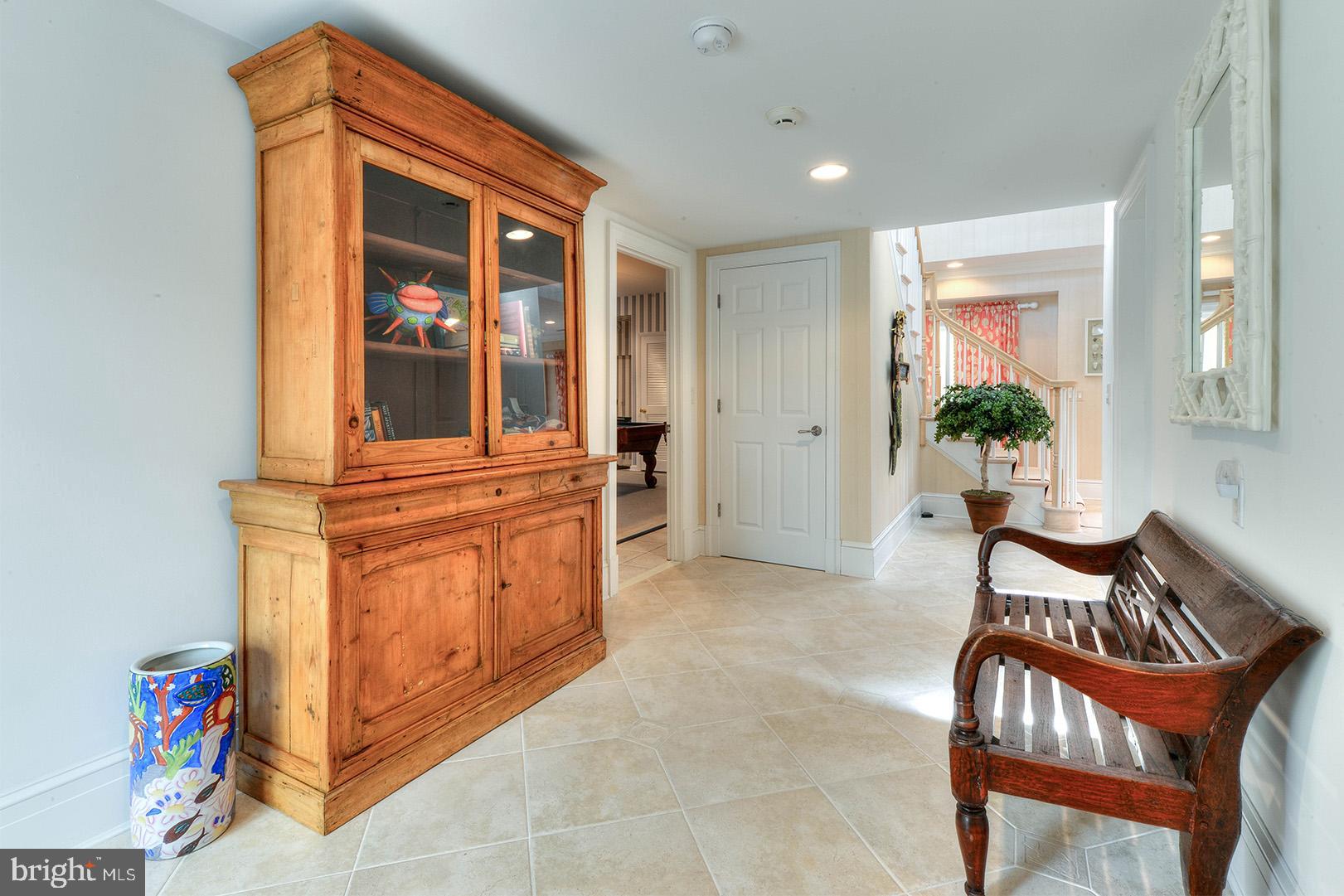 NORTH SHORES - Residential