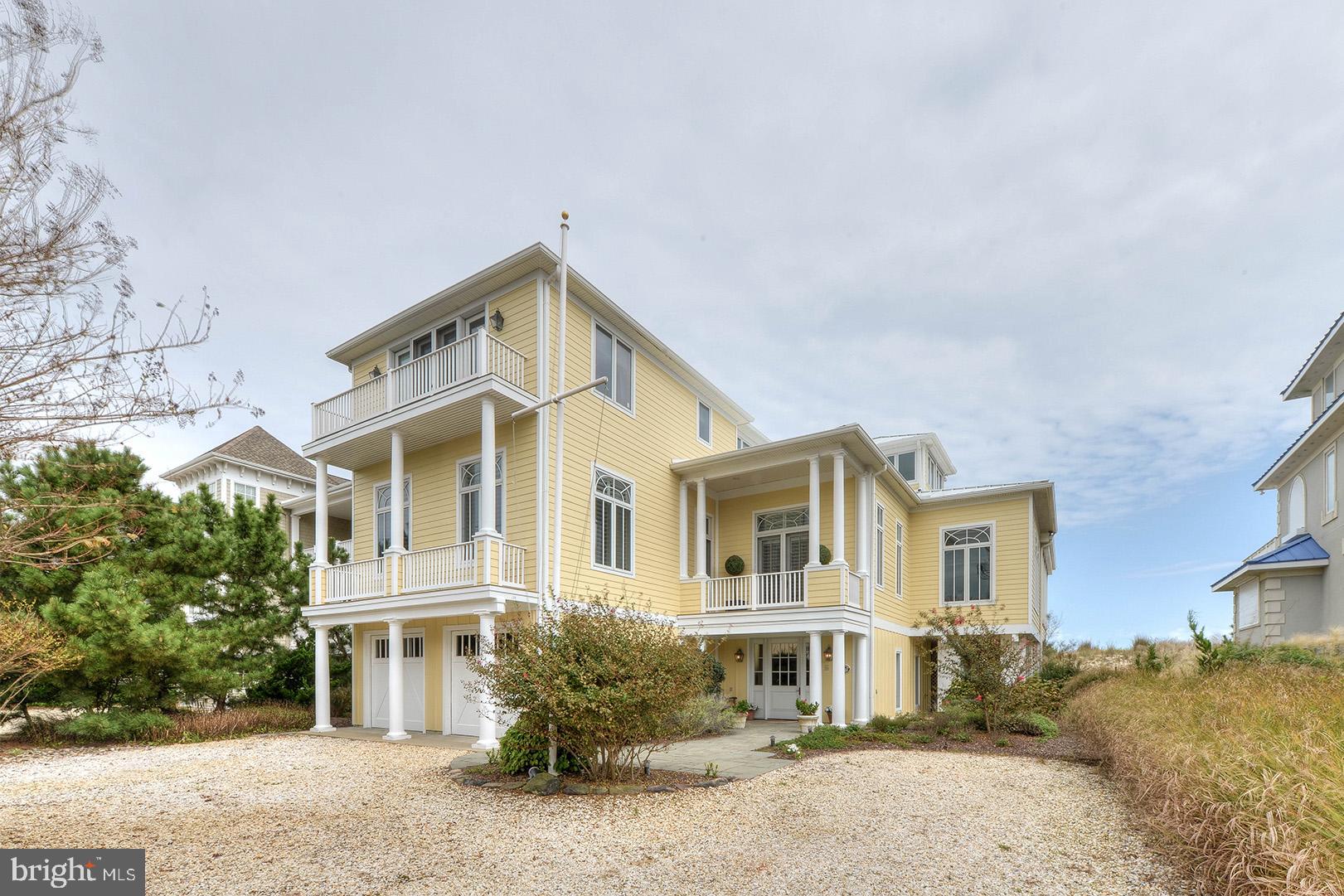 NORTH SHORES - Residential