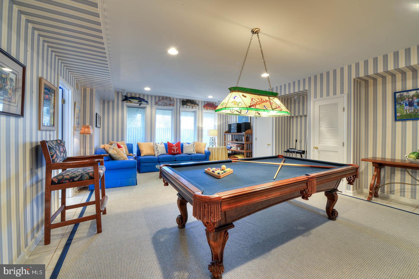 NORTH SHORES - Residential