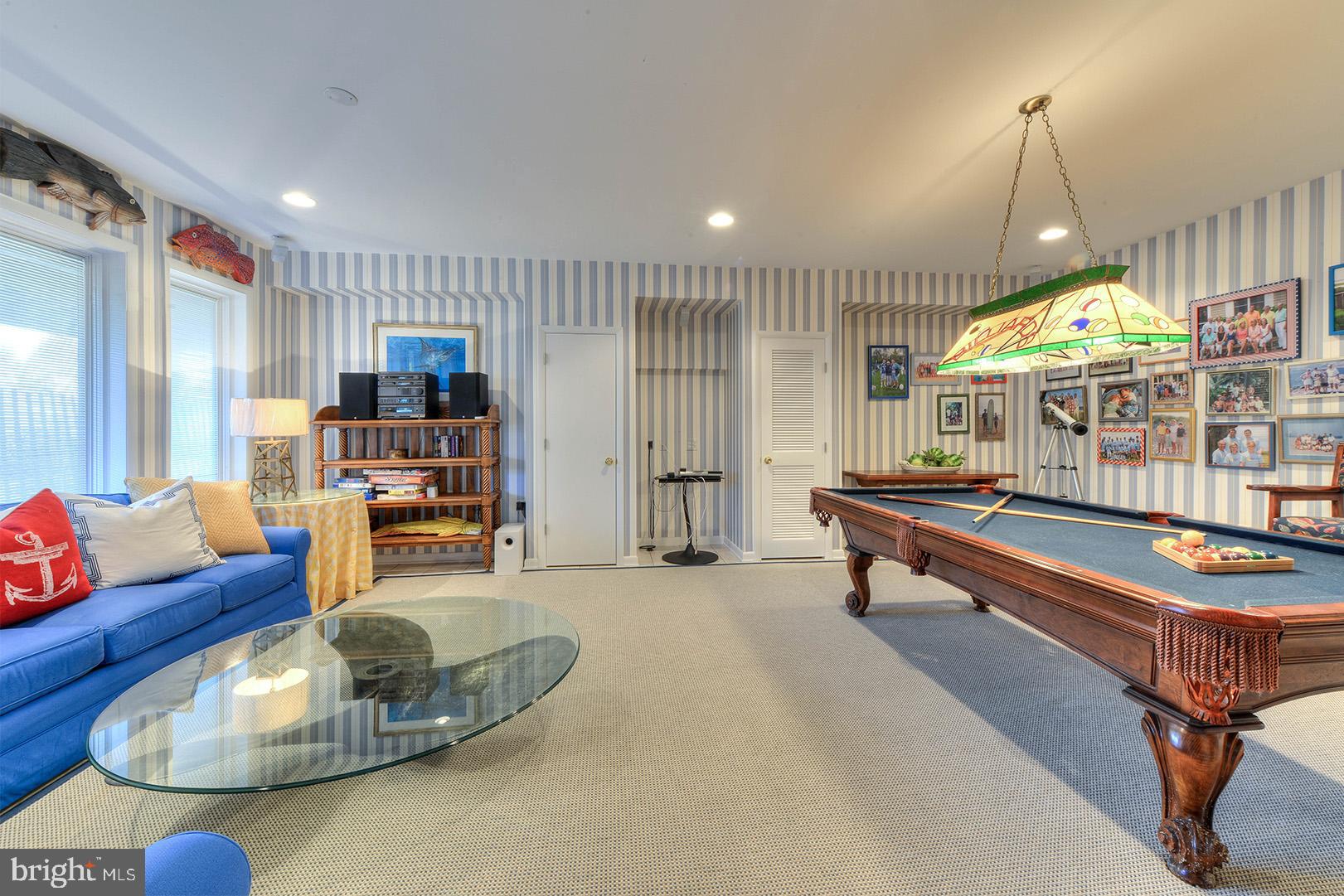 NORTH SHORES - Residential