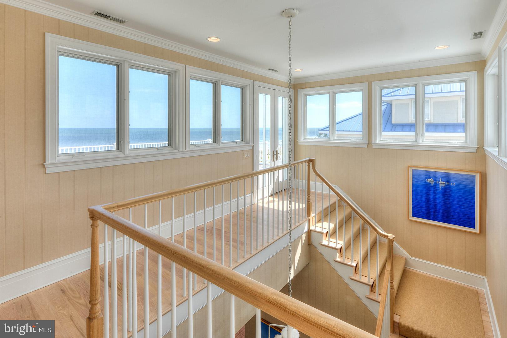 NORTH SHORES - Residential