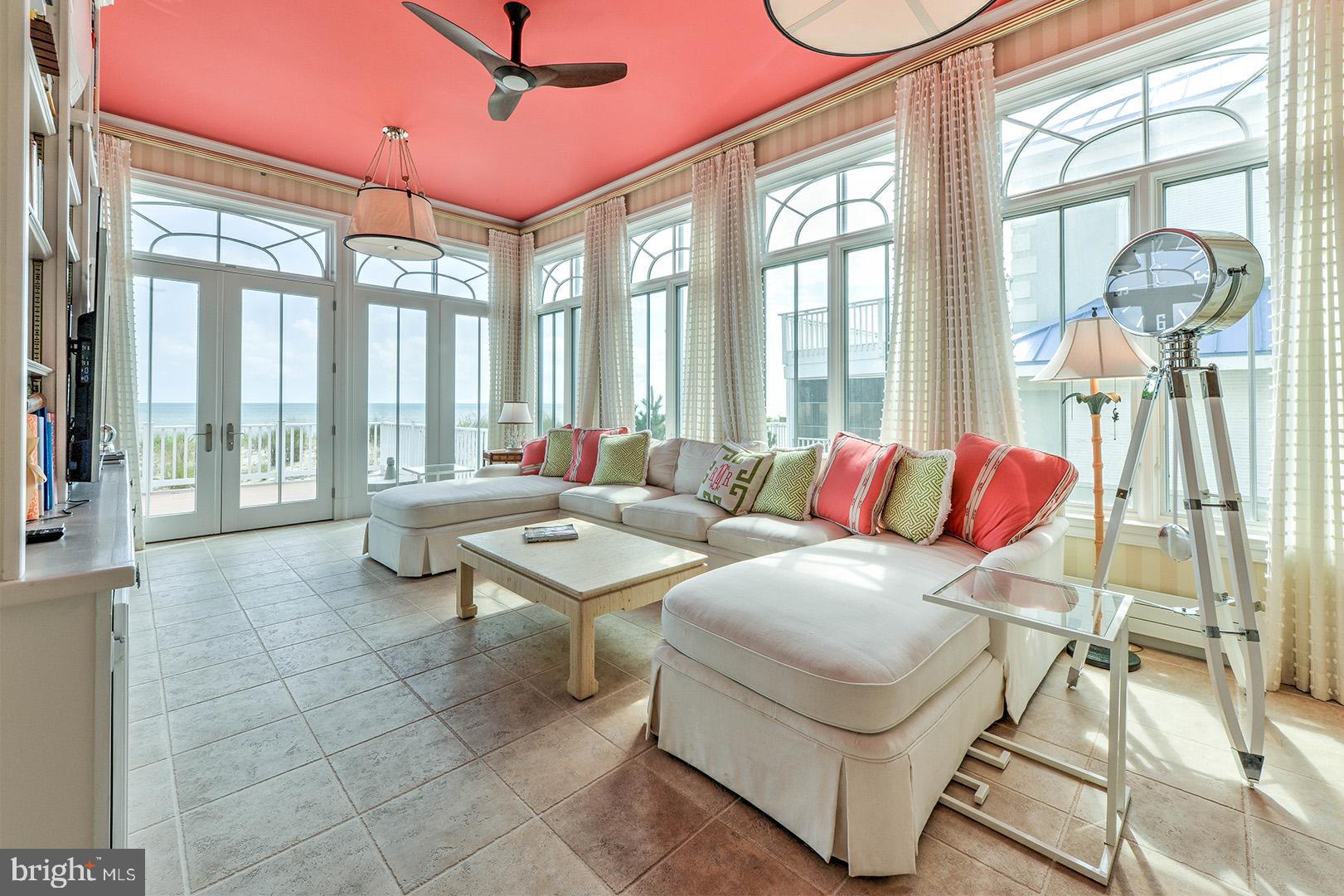 NORTH SHORES - Residential